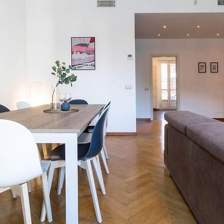 Joivy Lovely Family Apt For 7 Near San Lorenzo Columns Milano Exterior foto